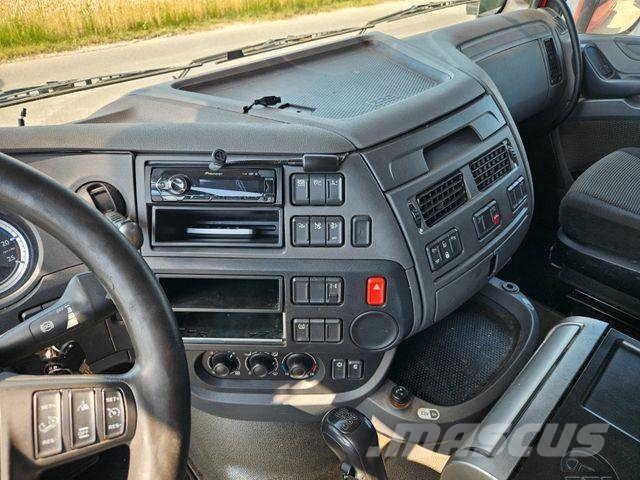 DAF XF 440 *2017*Manual gearbox!*Retarder*Standklima 曳引機組件