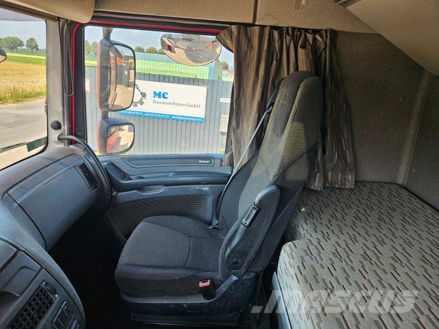 DAF XF 440 *2017*Manual gearbox!*Retarder*Standklima 曳引機組件