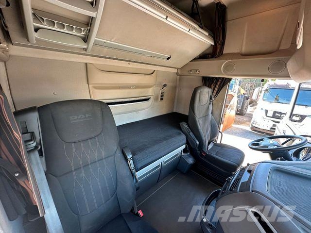 DAF XF 450 SUPERSPACE ACC/LKA STANDKLIMA RETARDER Prime Movers