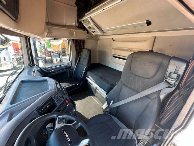 DAF XF 450 SUPERSPACE ACC/LKA STANDKLIMA RETARDER Prime Movers