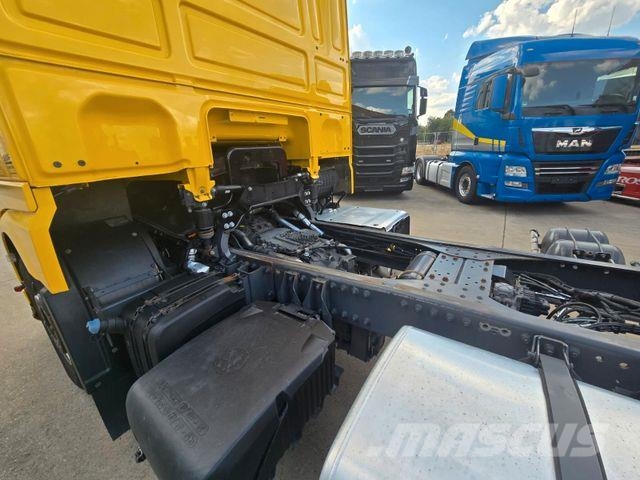 DAF XF 480 * ACC * STANDKLIMA * VOLLLUFT * LIFT * Camiones con chasís y cabina