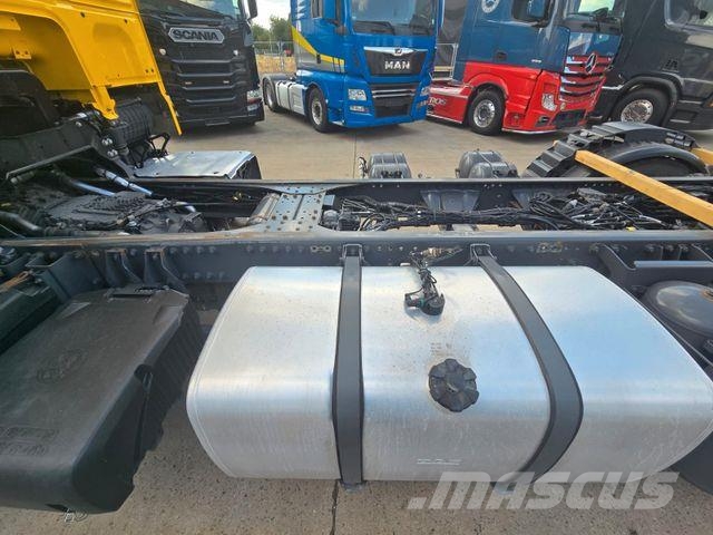 DAF XF 480 * ACC * STANDKLIMA * VOLLLUFT * LIFT * Camiones con chasís y cabina