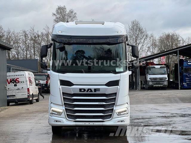 DAF XF 480 FA 4x2 Fahrgestell Blatt-/Luft *NEU* Kuorma-autoalustat