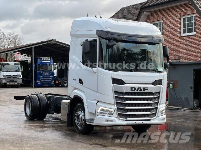 DAF XF 480 FA 4x2 Fahrgestell Blatt-/Luft *NEU* Kuorma-autoalustat