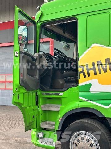 DAF XF 480 LL 6x2 3.Stock Menke Viehwagen m. Hubdach Tiertransporter