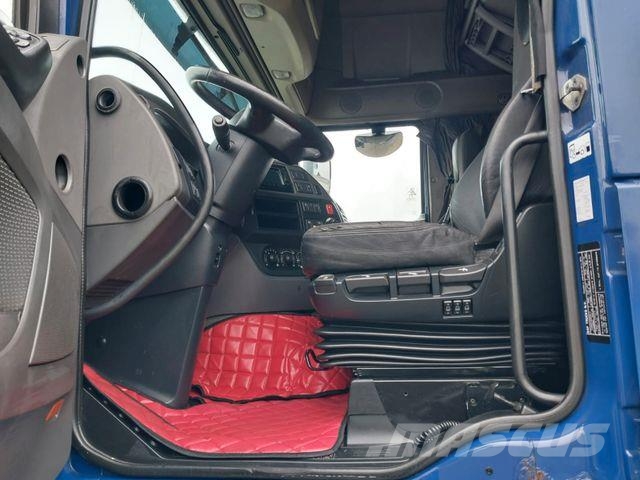 DAF XF 510 FAN Camion à rideaux coulissants (PLSC)