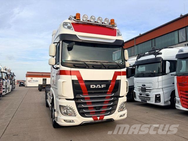 DAF XF 530 FAN / LENK+LIFT / 1.HD / STAND * ALCOA Kamioni-šasije