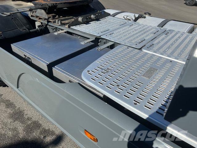 DAF XF 530 SC ! Schaltgetriebe ! Hydraulik! Intarder Vilcēji