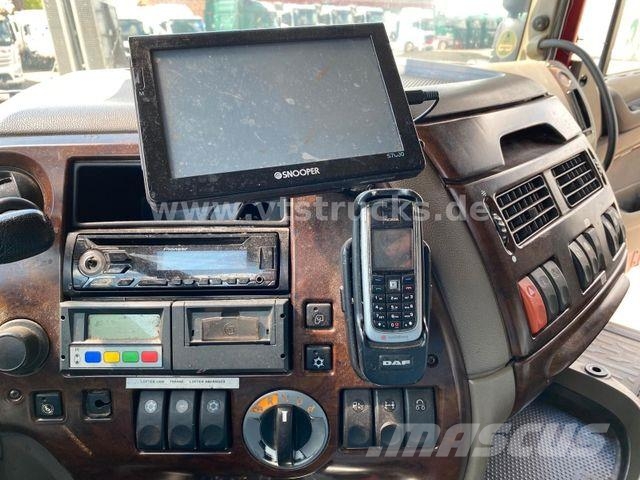 DAF XF105 6x2 LL 3.Stock Menke Hubdach/Rampe/Tränke Camiones con chasís y cabina