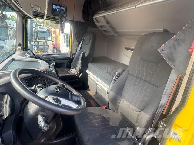DAF XF450FT/PxP/4X4-Allrad/Retarder/Kipphydraulik/ Tractor Units