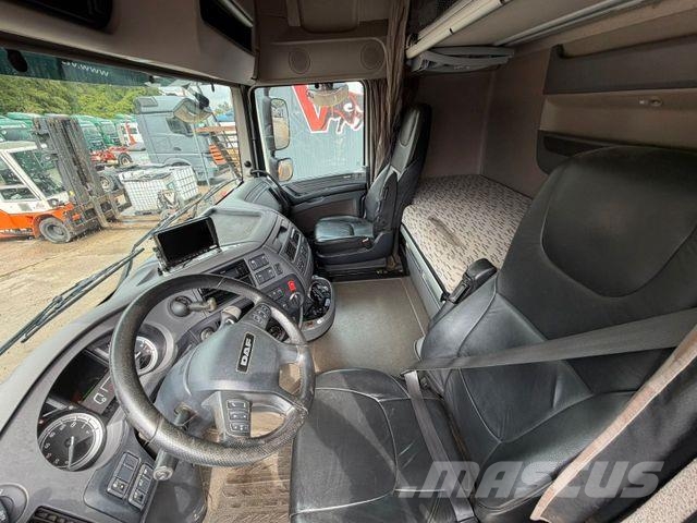 DAF XF460FT 6x2 BL EU6 3.Stock I.R.M.A/Ladelift/ACC Camion per trasporto animali