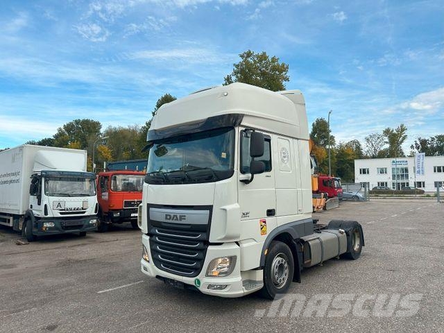 DAF XF460FT SUPER SPACD CAPE STANDKLIMA LKA/ACC Tractor Units