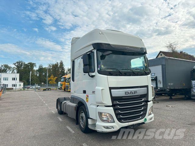 DAF XF460FT SUPER SPACD CAPE STANDKLIMA LKA/ACC Tractor Units