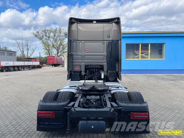 DAF XF480, Low, Super Space, Park A.C, Tank 1215 Nyergesvontatók