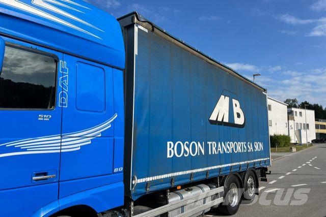 DAF XF510 6x2 شاحنات بغطاء جانبي