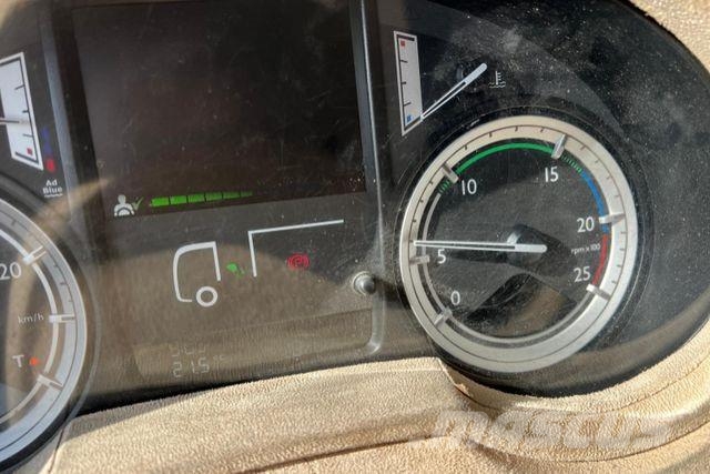 DAF XF510 6x2 شاحنات بغطاء جانبي