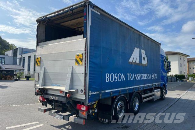 DAF XF510 6x2 شاحنات بغطاء جانبي