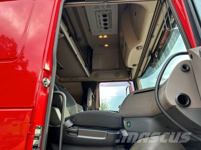 DAF XF530FT SSC RETARDER 2 KREIS KIPPHYDRAULIK LKA Trekkers