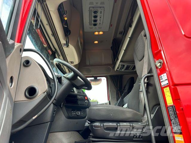DAF XF530FT SSC RETARDER 2 KREIS KIPPHYDRAULIK LKA Trekkers