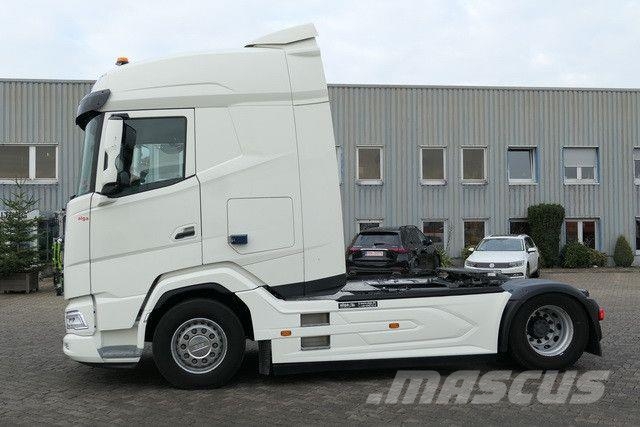 DAF XG 530 FT 4x2, Intarder, 2x Tank, Standklima Tractor Units