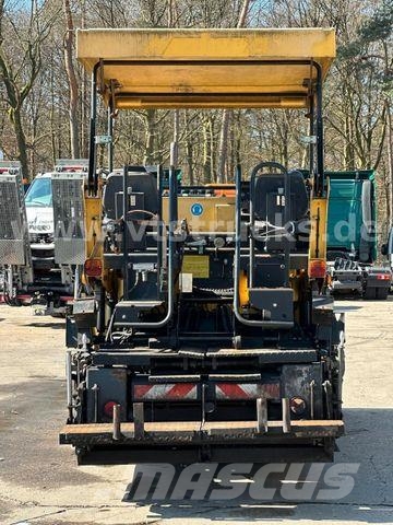 Demag DF 65P Straßenfertiger Asfaldilaoturid