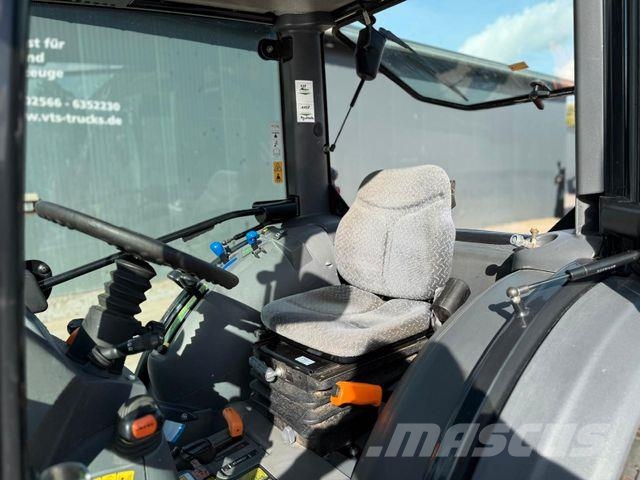 Deutz-Fahr Agrokid 230 Hofschlepper +Kehrbesen&amp;Mähwerk Traktoren