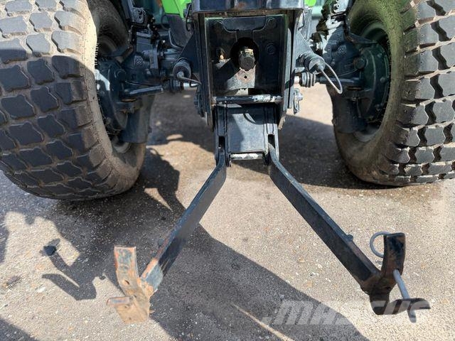 Deutz-Fahr Agrokid 230 Hofschlepper +Kehrbesen&amp;Mähwerk Traktoren