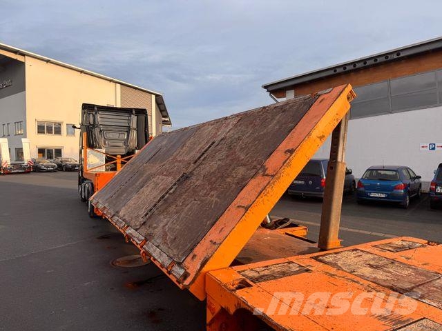 Dinkel DSAFA 36000 Schräglader/Tieflader 2x Lenkachse Tieflader-Auflieger