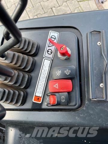 Doosan D30NXS / nur 482h! / 12.2023 / SS Elektrikli forkliftler