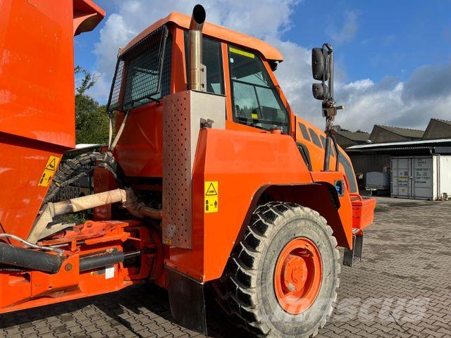 Doosan DA 30 Dumper 6x6 Tombereau articulé