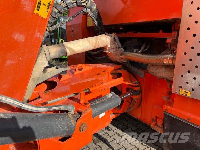 Doosan DA 30 Dumper 6x6 Tombereau articulé