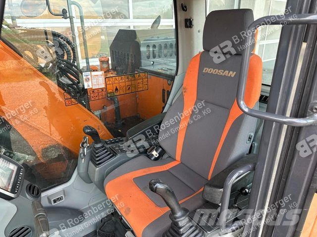 Doosan DX140 LCR5 Kettenbagger Roadliner BJ2019 / 2736h Telakaivukoneet