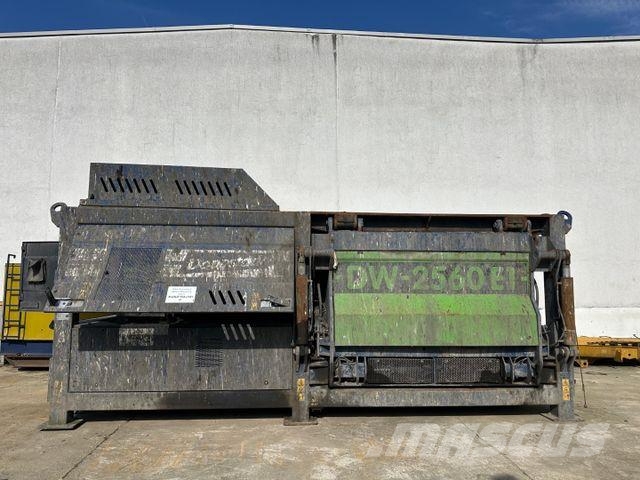 Doppstadt DW 2560 E1 / Elektro / Shredder Muut koneet