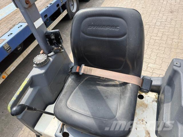 Dynapac CC1200 VI / 2018 BJ / 903 H Drugi valjarji