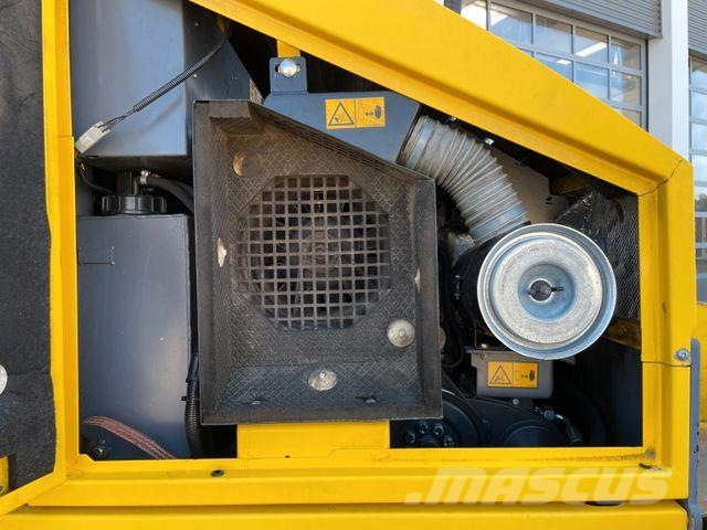 Dynapac F1700C / nur 2.928h / inkl. Verbreiterung Asfaltni finišeri
