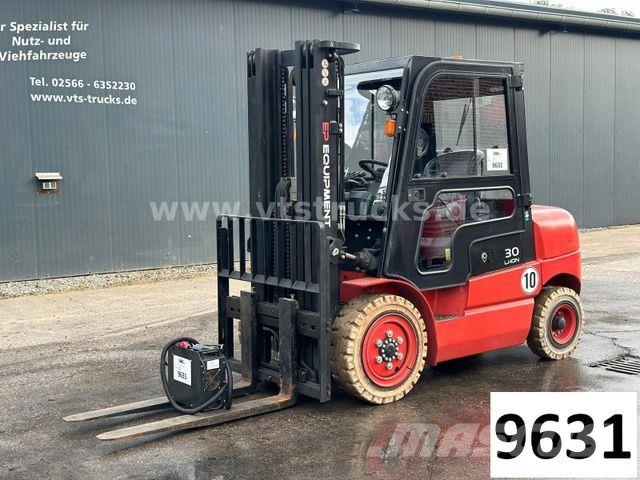 EP EFL 302 Elektrostapler BJ.2020 Вилични кари-повдигачи - други