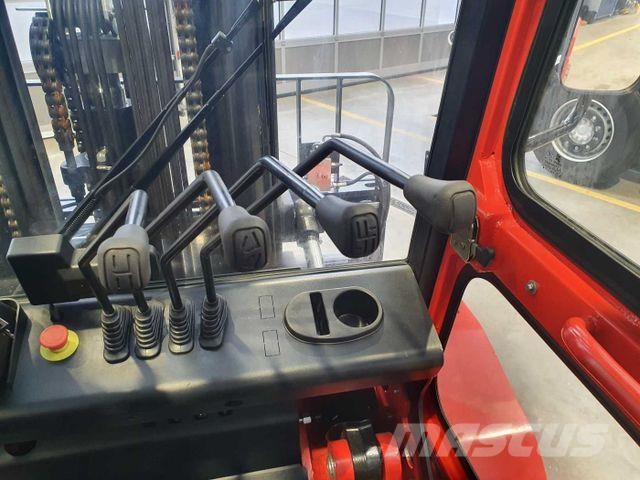EP Equipment EFL 702 / 7T / Triplex: 5,40m / ZVG Electric forklifts