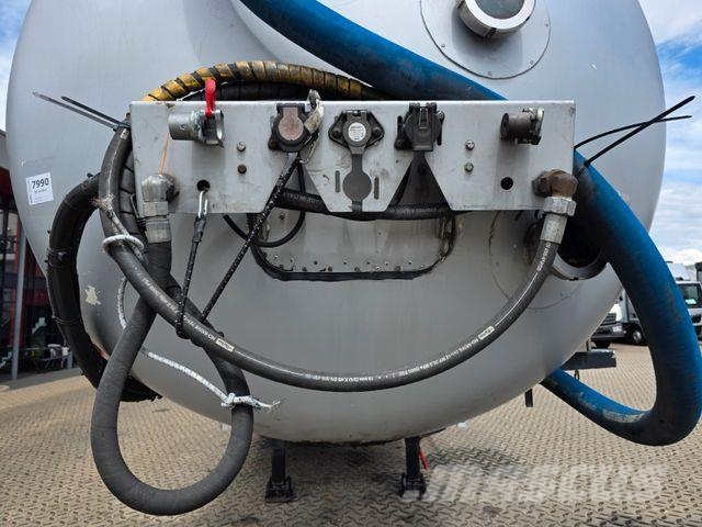  Eurotank STN27 Polprikolice cisterne