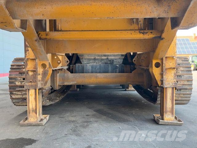 Extec Screens &amp; Crushers C12 Ketten-Brechanlage Dozers - Tratores rastos