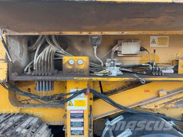 Extec Screens &amp; Crushers C12 Ketten-Brechanlage Dozers - Tratores rastos