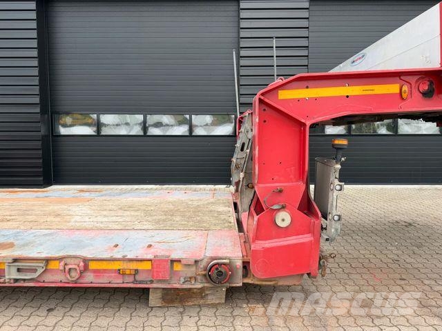 Faymonville 2 axle lowbed / extendable / Pendle axles 로우 로더-세미 트레일러