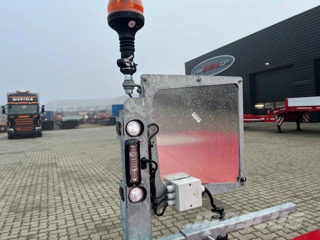 Faymonville 2 x ausziehbar bis 16.850 mm / BUSTRANSPORT ! Poluprikolice labudice