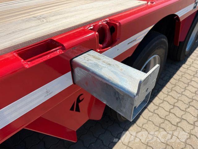 Faymonville 3-axle lowloader w. 2 x extendable / 17,500 mm / Semi-remorca agabaritica