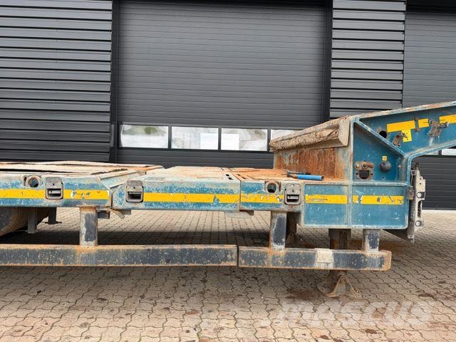 Faymonville 4-axle lowloader / ramps / extendable / Wheel re Semi-remorca agabaritica