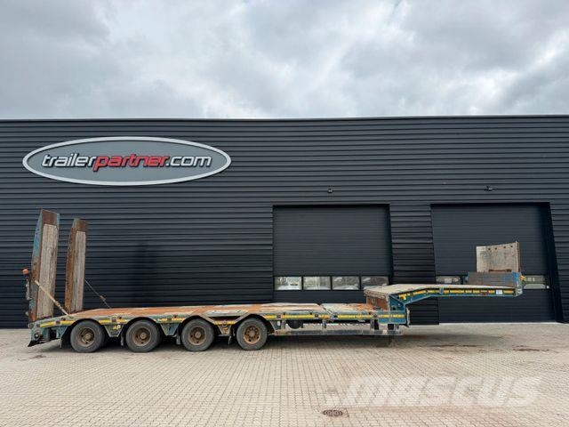 Faymonville 4-axle lowloader / ramps / extendable / Wheel re Semi-remorca agabaritica