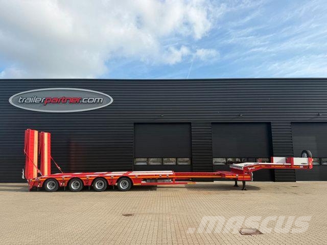 Faymonville 4-axle lowloader / ramps / extendable / excavato Low loader yari çekiciler