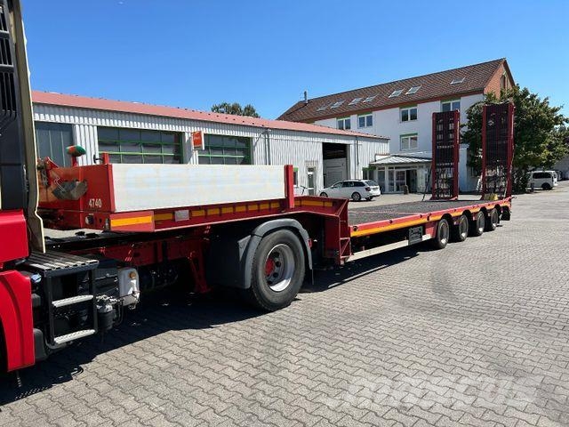 Faymonville STN-4UBX / hydr. Hubbed / Funk / Seilwinde Semirimorchi Ribassati