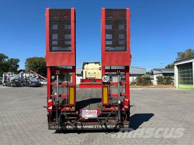 Faymonville STN-4UBX / hydr. Hubbed / Funk / Seilwinde Semirimorchi Ribassati