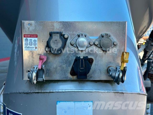 Feldbinder EUT 40.3 40m³, 2 Euter, Nachlauf-Lenkachse, Напівпричепи-автоцистерни