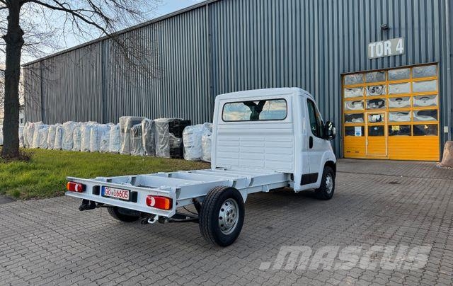 Fiat Ducato - Fahrgestell - 94 TKm - Klima Châssis cabine